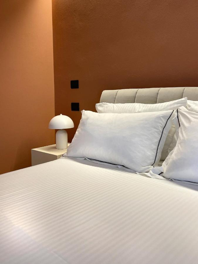 Raha Suites Syracuse Exterior photo
